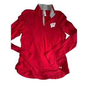 UNDER ARMOUR UNIVERSITY OF WISCONSIN BADGERS 1/2 zip shirt